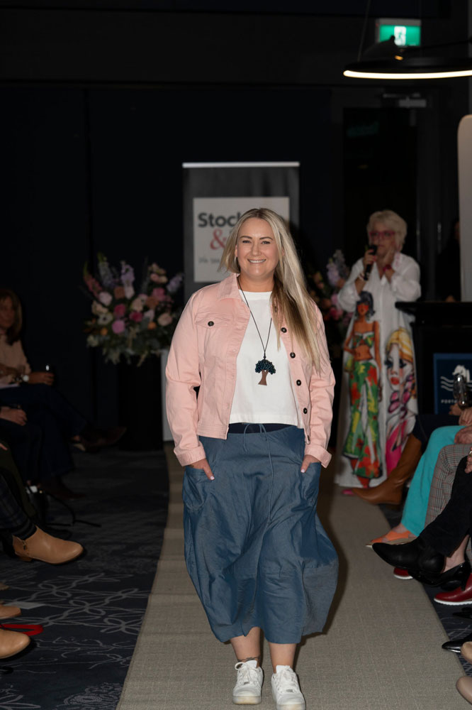 Spring Fashion 2025 9213